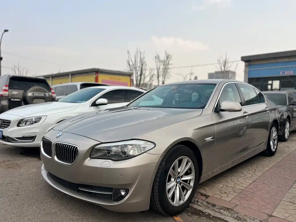BMW 5 Series 2012