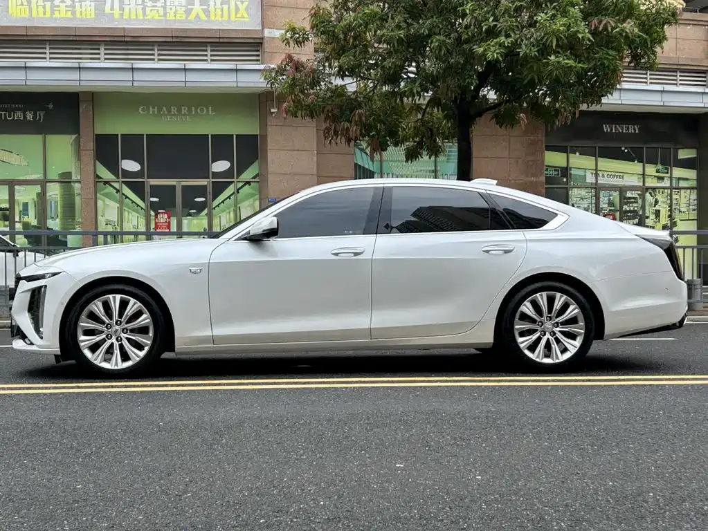 Cadillac CT6 — миниатюра 8