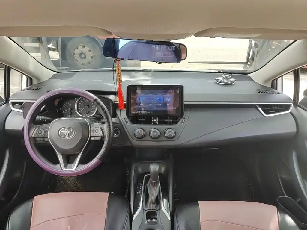 Toyota Corolla — миниатюра 10