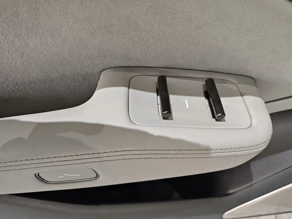 ZEEKR EXTREME KRYPTON 007