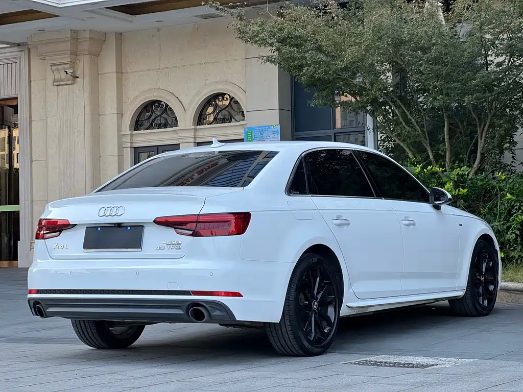 Audi A4L — миниатюра 9