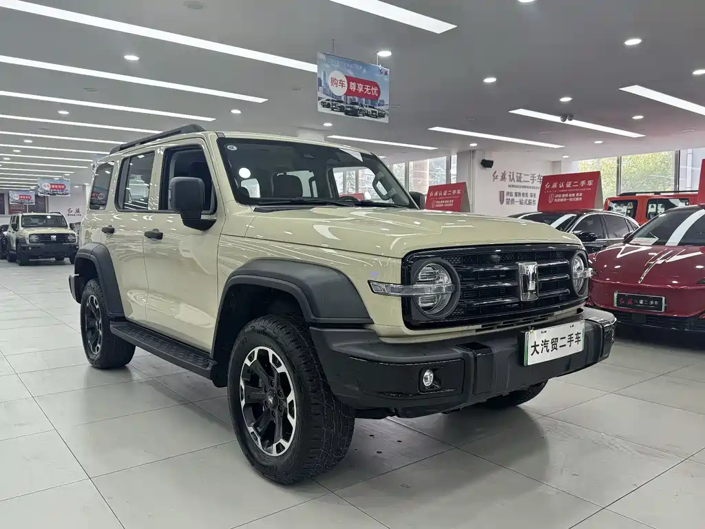 Tank 300 2025 Hi4-T 37.1kWh