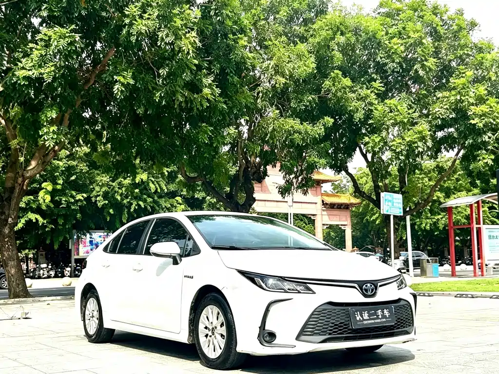 Toyota Corolla — миниатюра 4