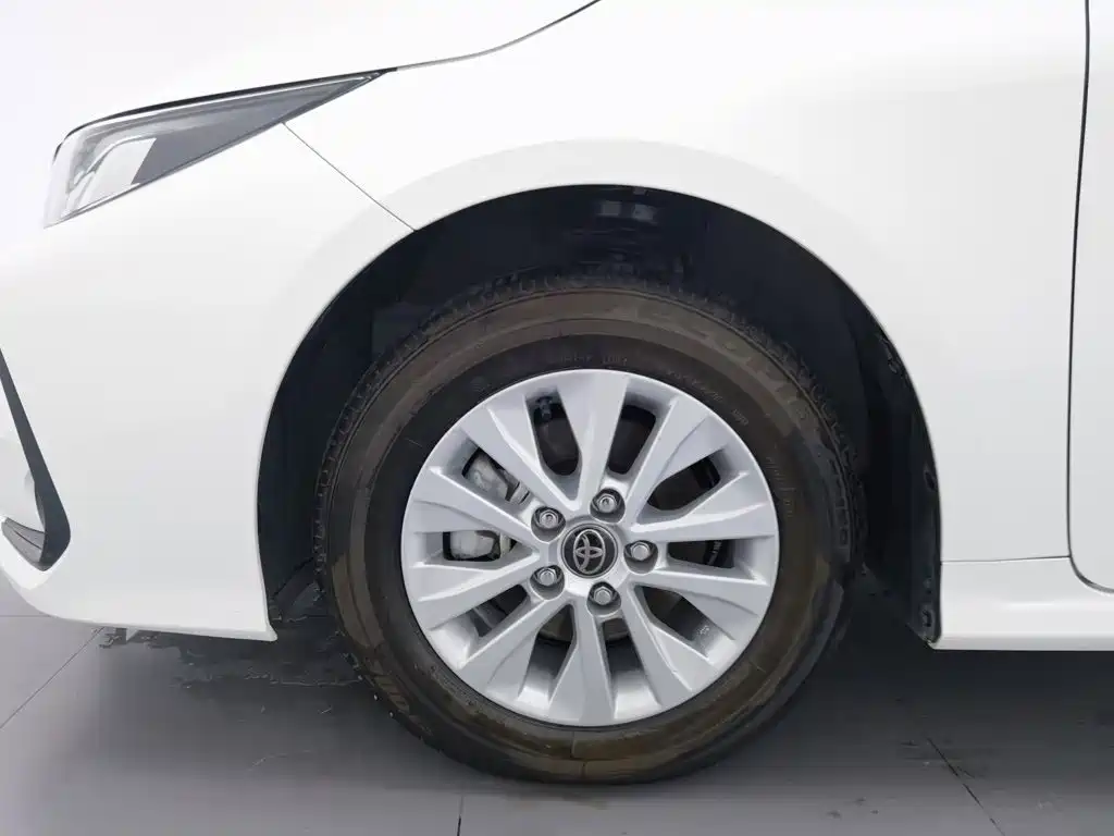 Toyota Corolla — миниатюра 17