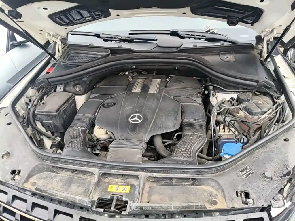 Mercedes-Benz M-Class — миниатюра 20