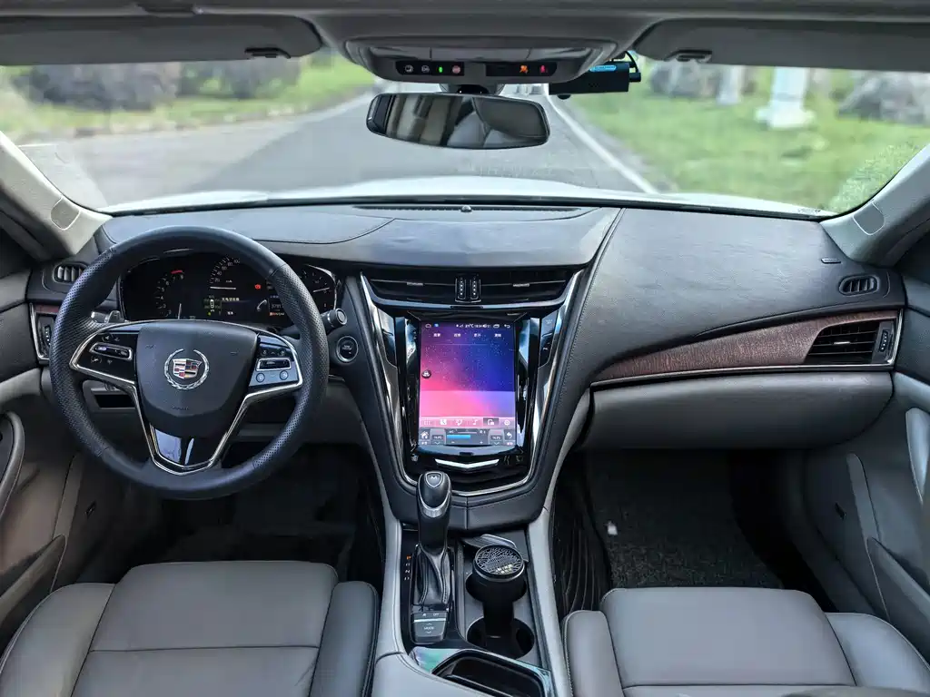 Cadillac CTS — миниатюра 13