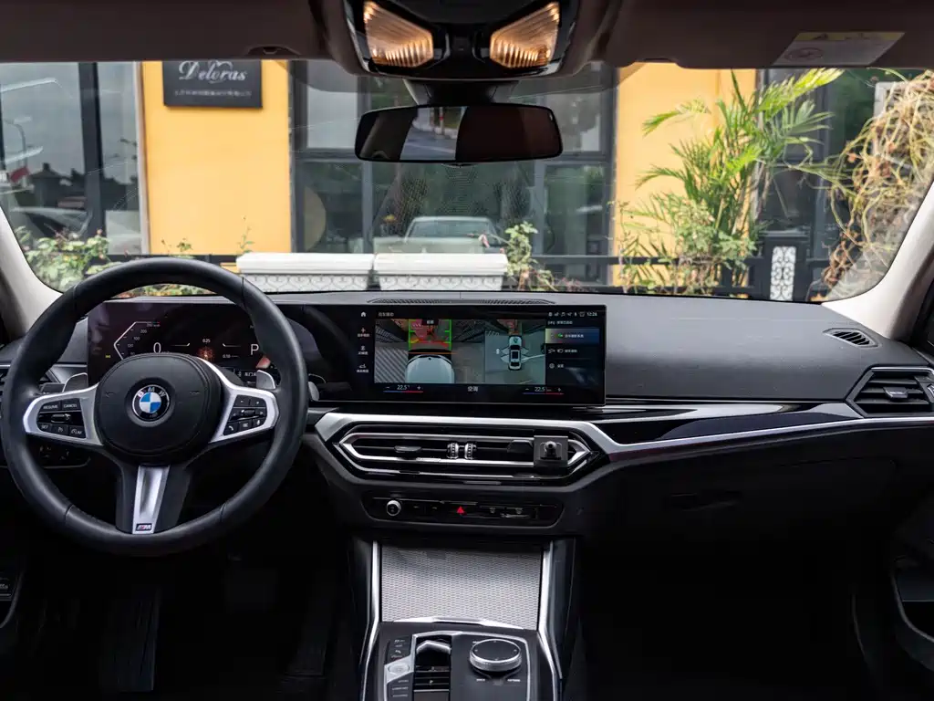 BMW 3 Series — миниатюра 12