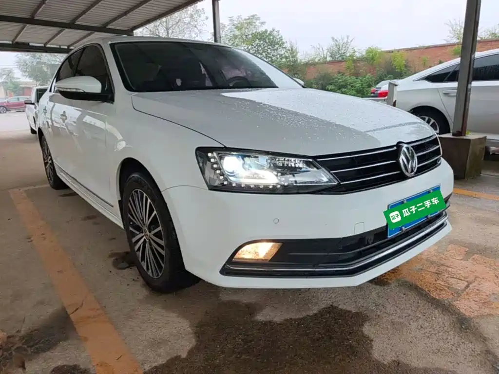Volkswagen Sagitar — миниатюра 4