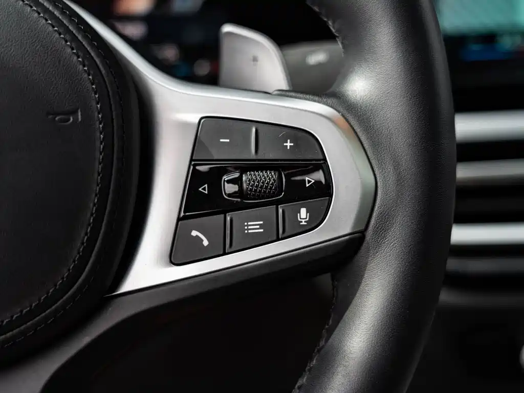 BMW 3 Series — миниатюра 17