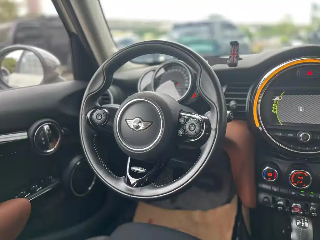 MINI Mini — миниатюра 16