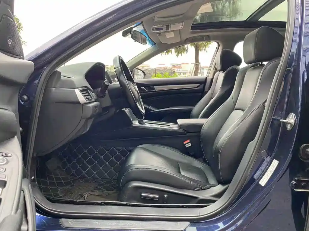 Honda Inspire — миниатюра 6