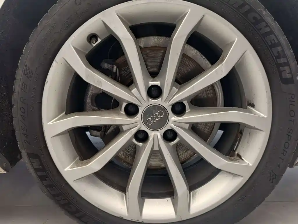Audi A4L — миниатюра 18
