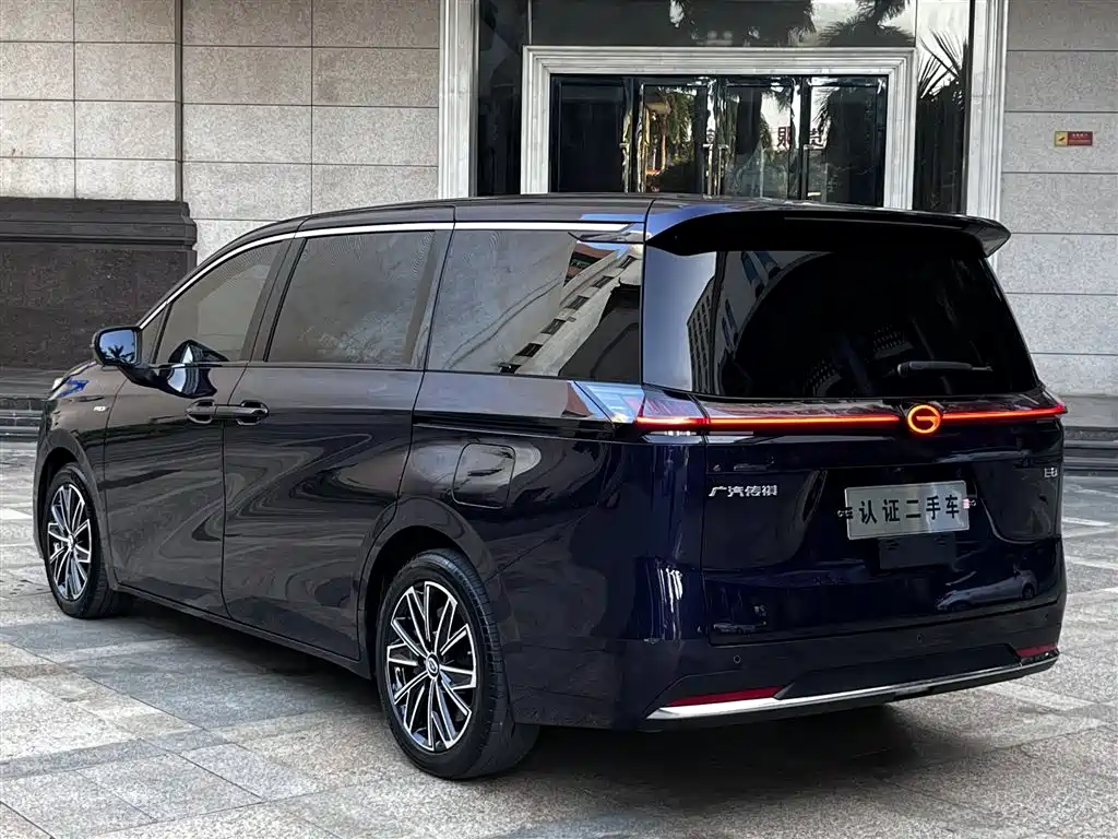 GAC Motor Trumpchi E8 PHEV — миниатюра 19