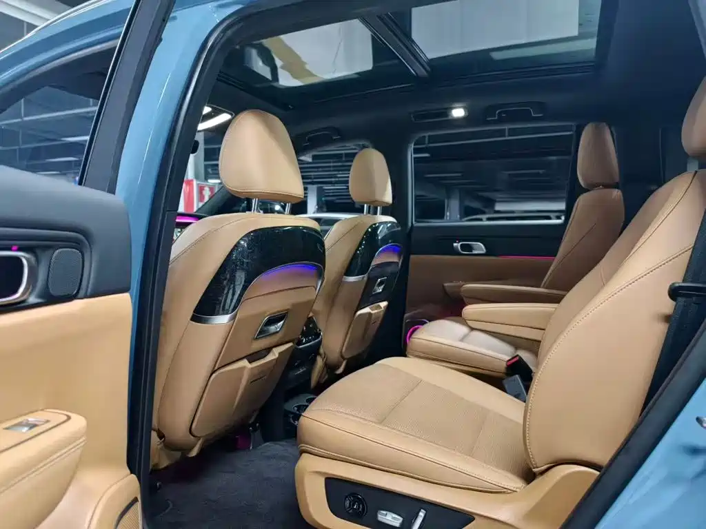Li Auto Li ONE — миниатюра 17