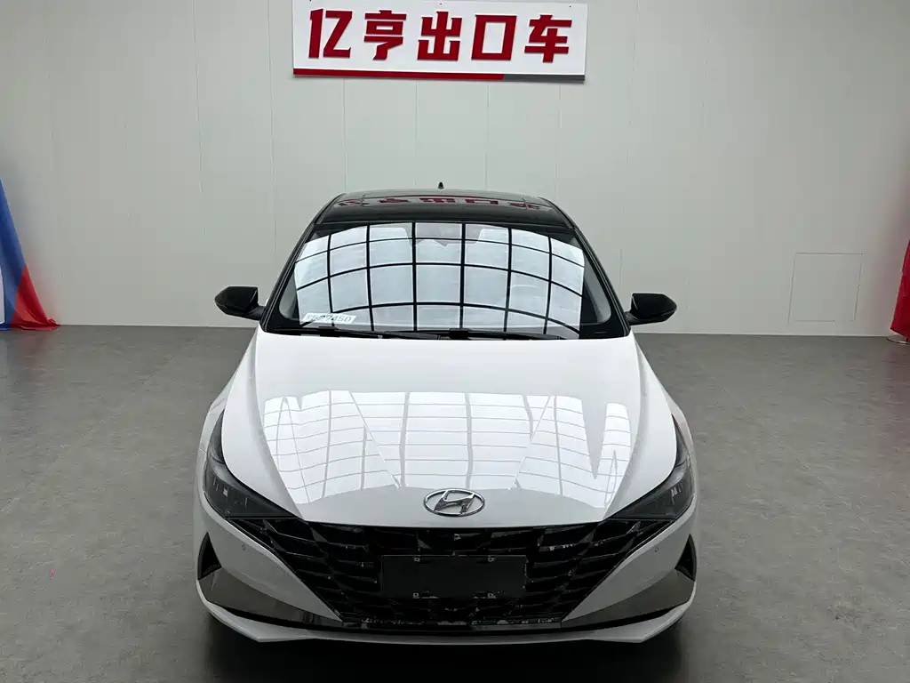 Hyundai Elantra — миниатюра 2