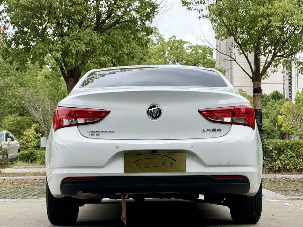 Buick Verano — миниатюра 7