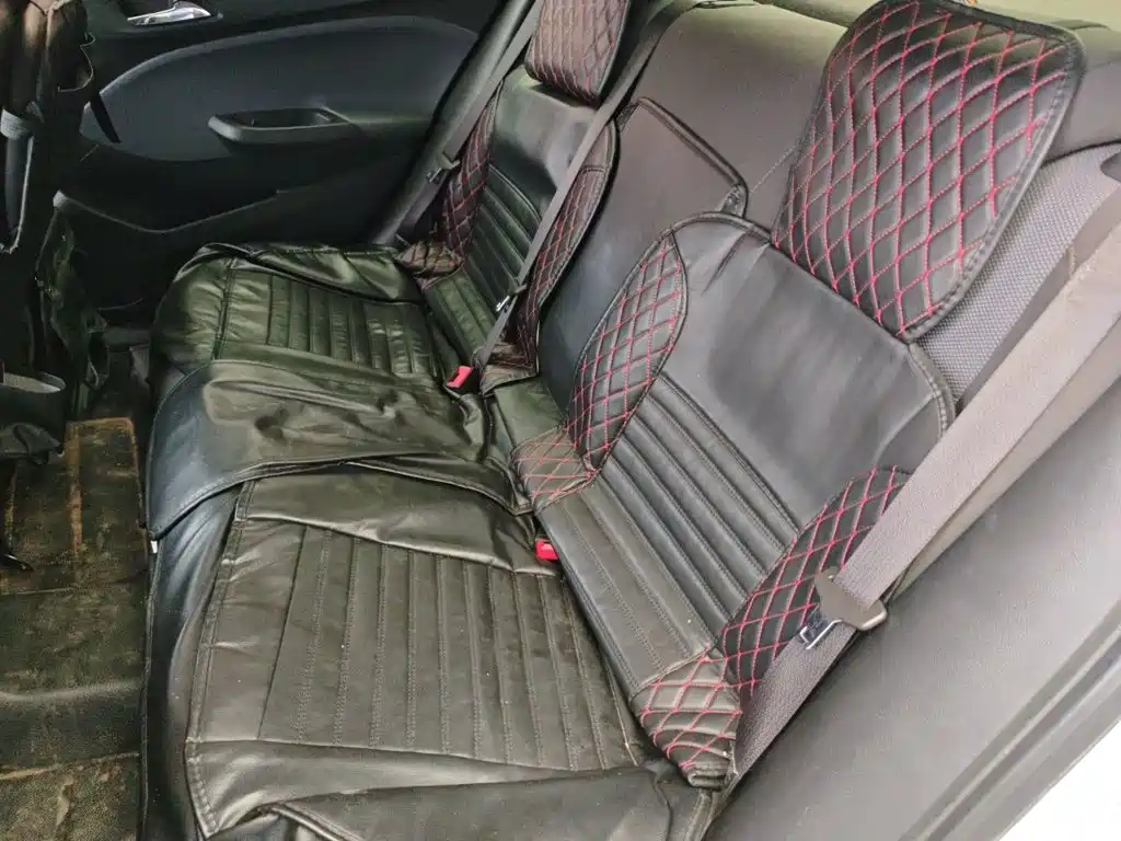 Chevrolet Cruze — миниатюра 13