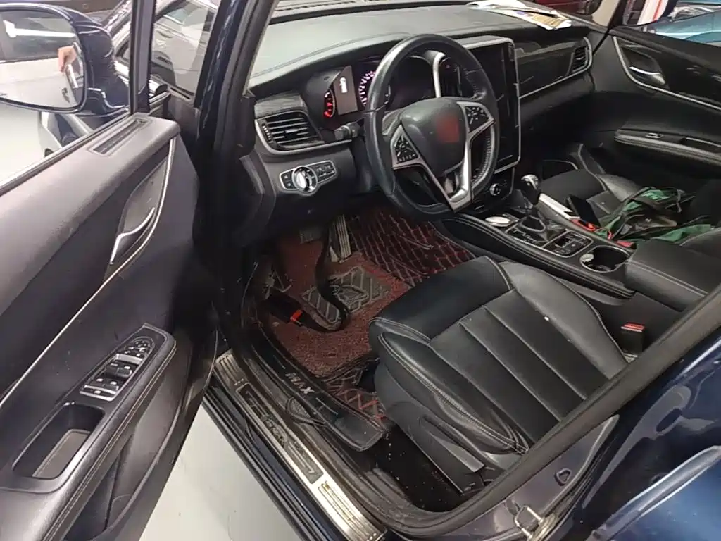 BYD MAX — миниатюра 16