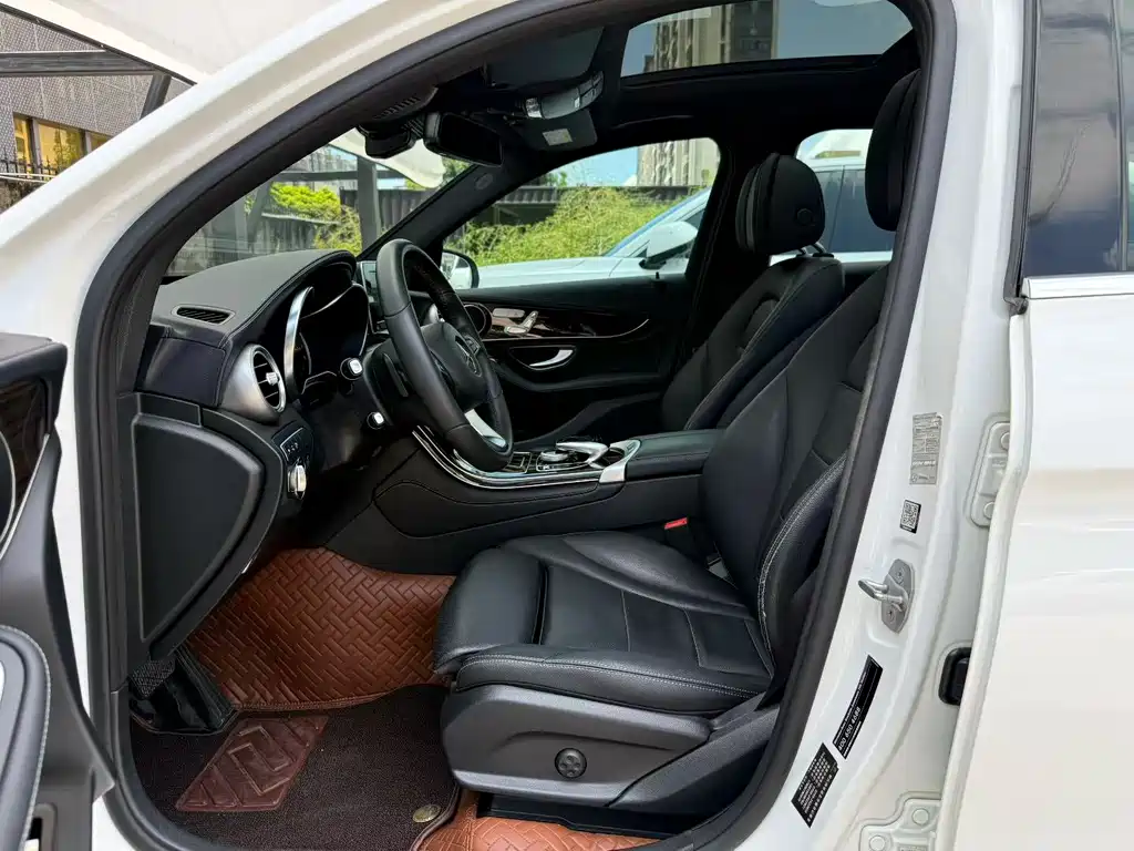Mercedes-Benz GLC — миниатюра 4