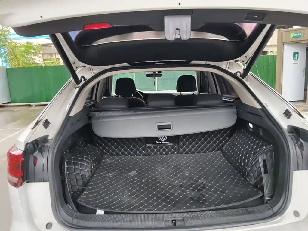 Volkswagen X — миниатюра 19