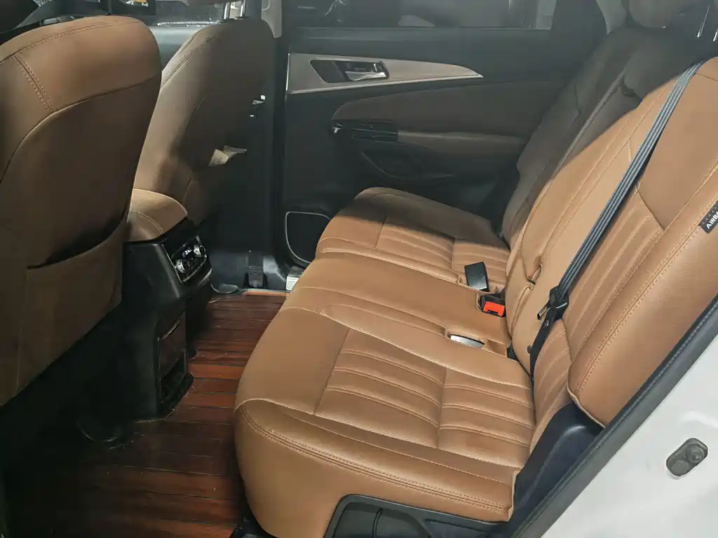 Changan CS95 — миниатюра 14
