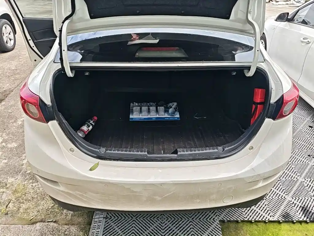 Mazda 3 Axela — миниатюра 19