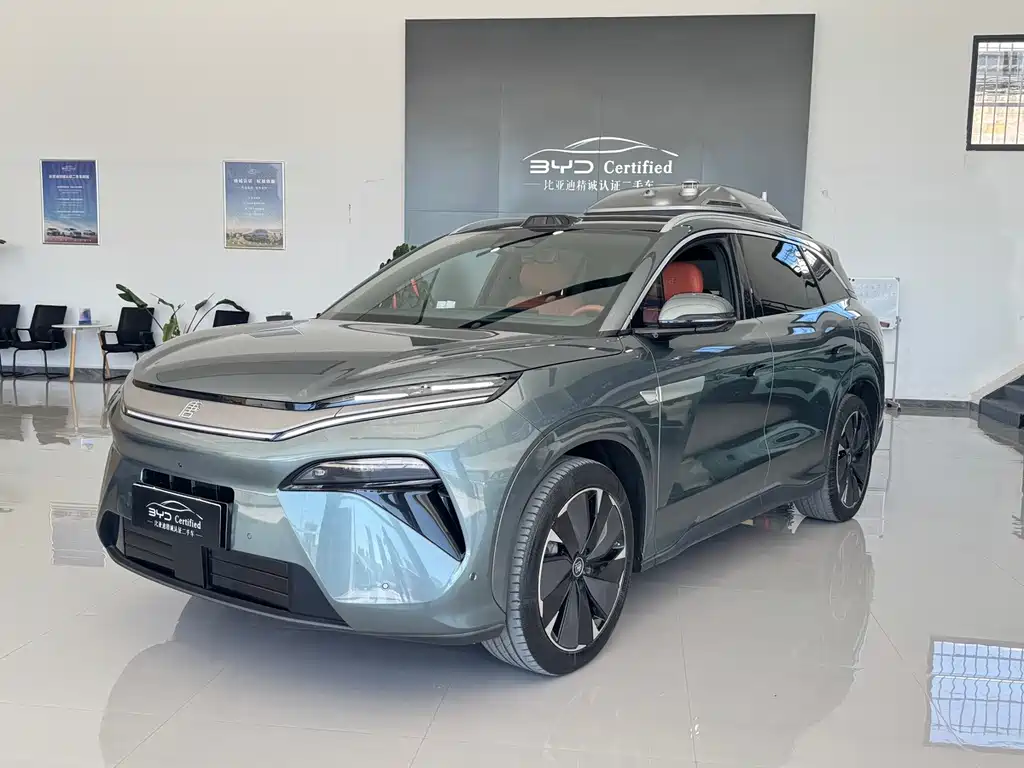 BYD Tang L