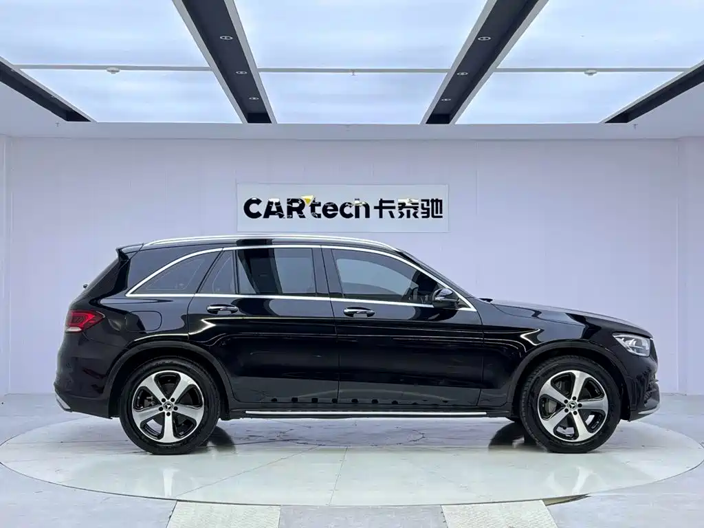 Mercedes-Benz GLC — миниатюра 6