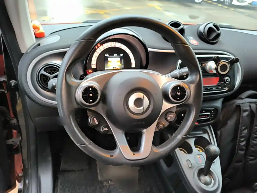 smart Smart Fortwo — миниатюра 11