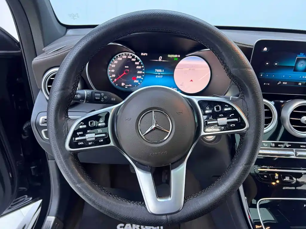 Mercedes-Benz GLC — миниатюра 18