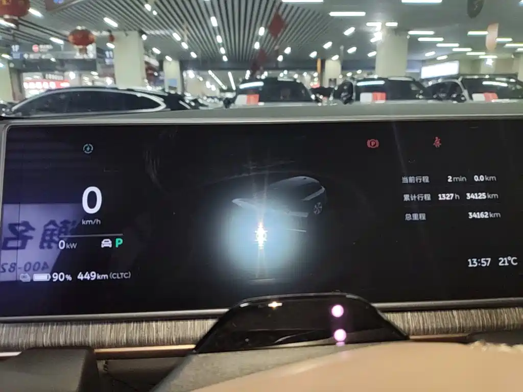 NIO ES6 — миниатюра 12