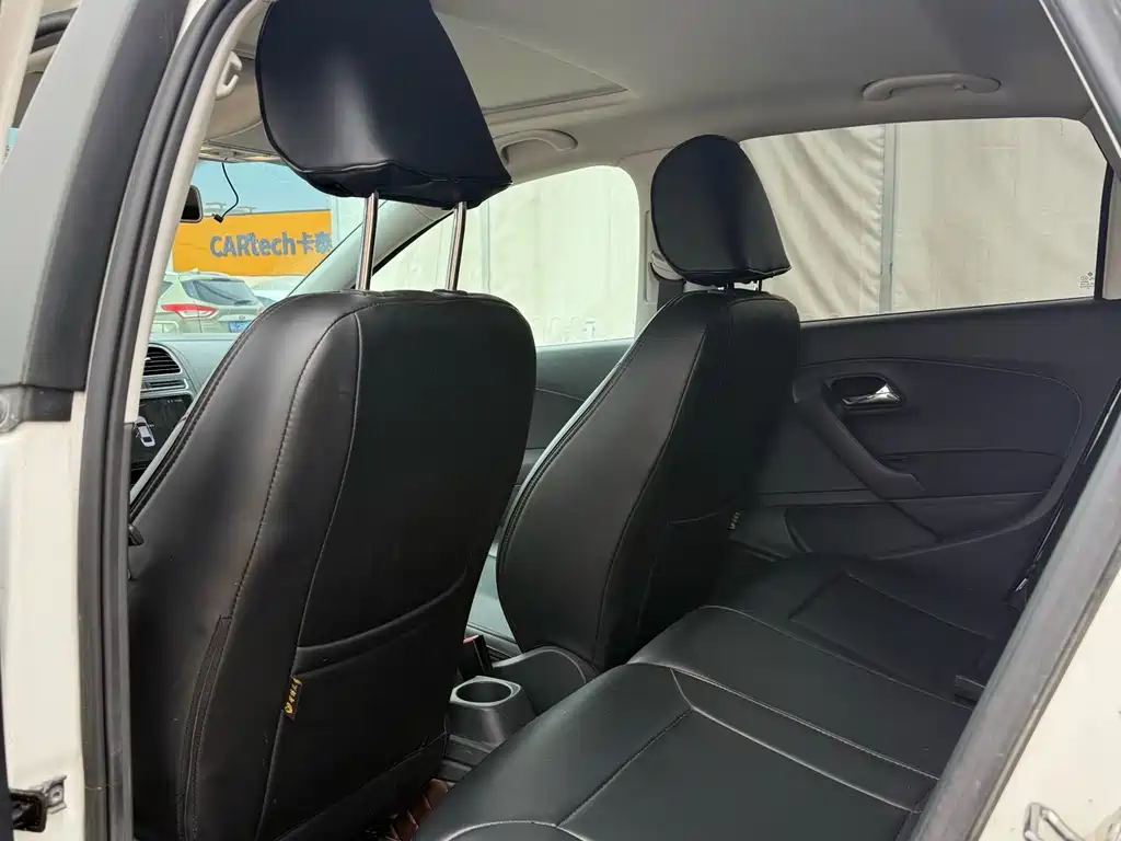 Volkswagen Polo — миниатюра 4
