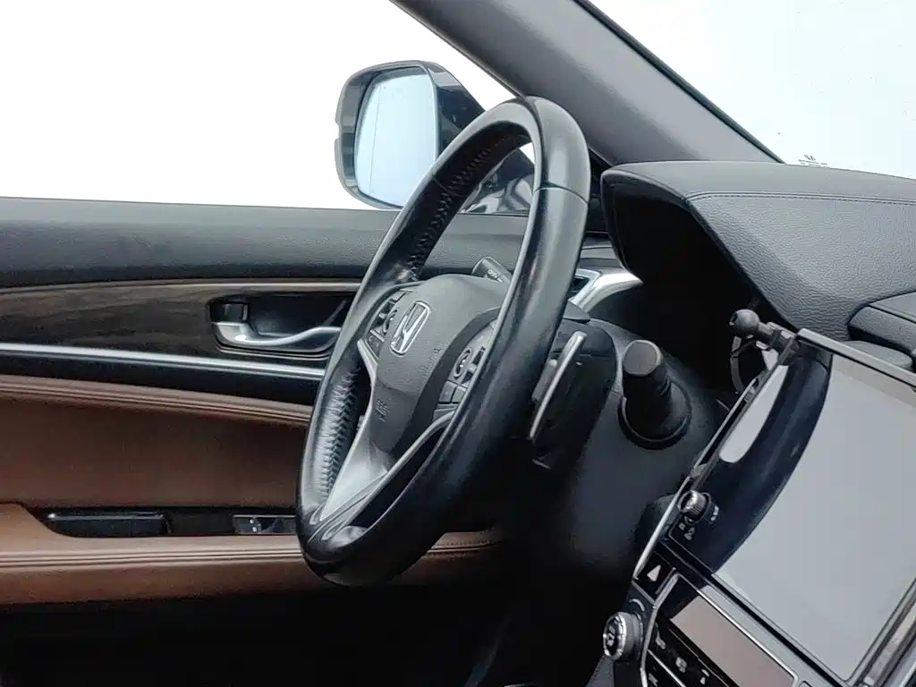 Honda UR-V — миниатюра 22