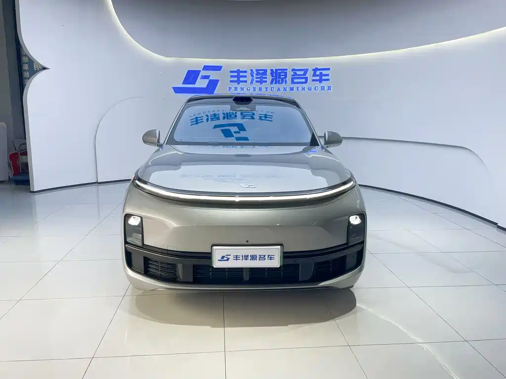 Li Auto IDEAL L8