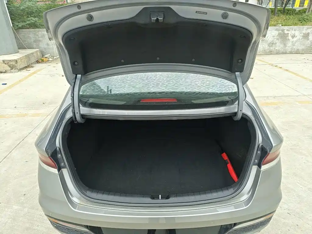 Hyundai Fista — миниатюра 19