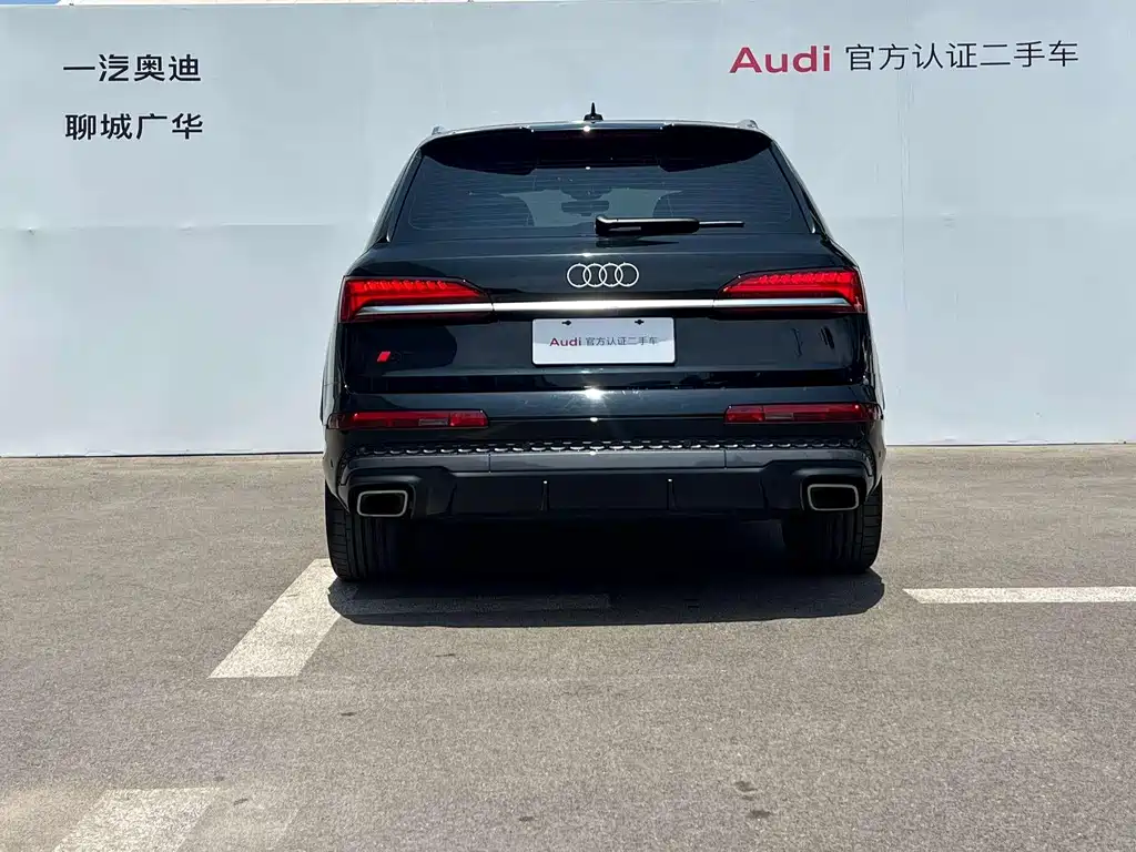 Audi Q7 2025 55 TFSI quattro S line Sport