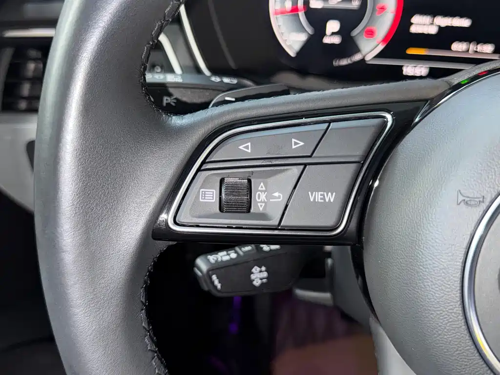 Audi A4L — миниатюра 43