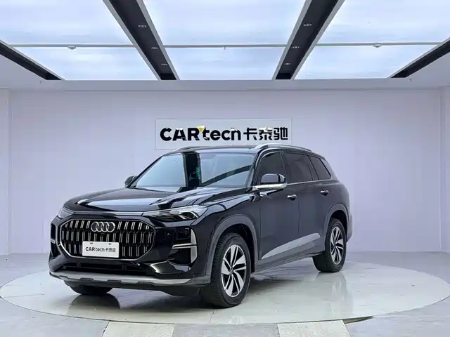 Audi Q6