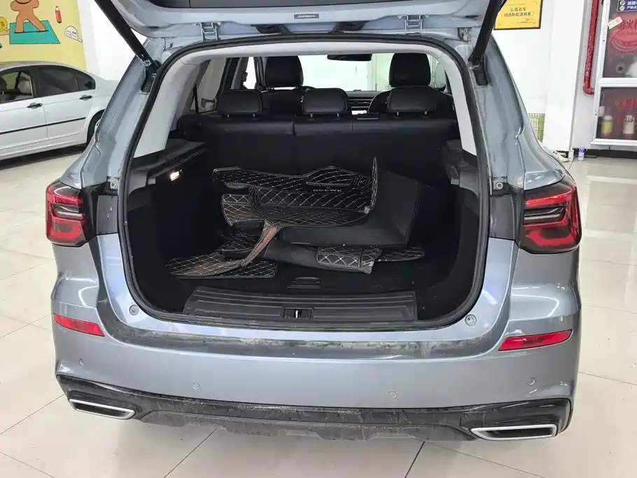 Roewe RX5 New Energy — миниатюра 4