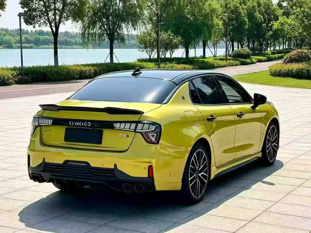 Lynk & Co 03 — миниатюра 4