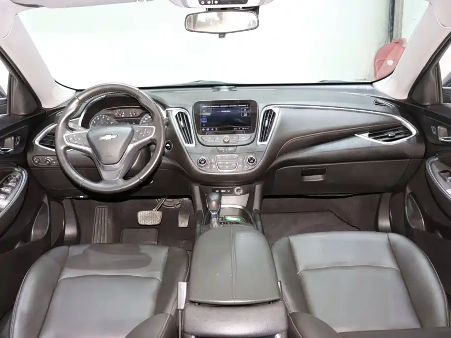 Chevrolet Malibu XL — миниатюра 12