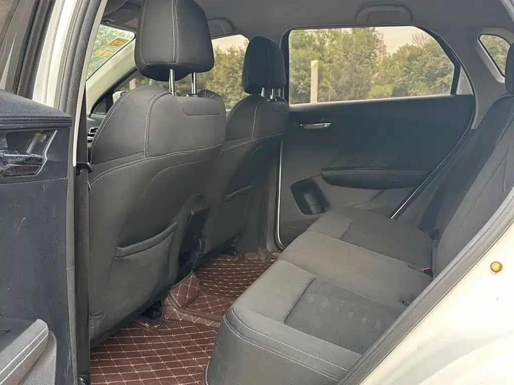 BYD e2 — миниатюра 7
