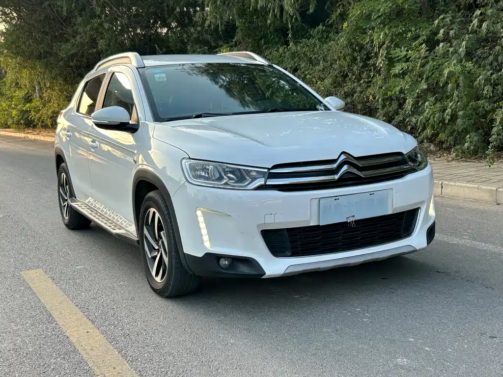 Citroen C3-XR — миниатюра 12