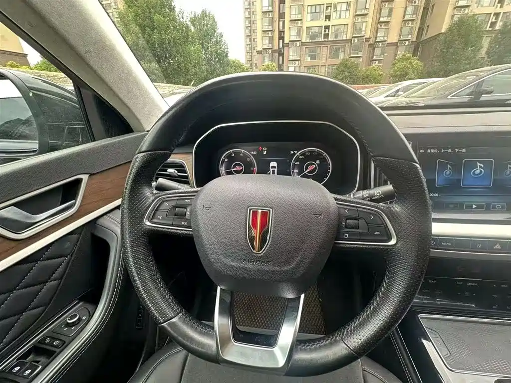 Hongqi Hongqi HS7 — миниатюра 8