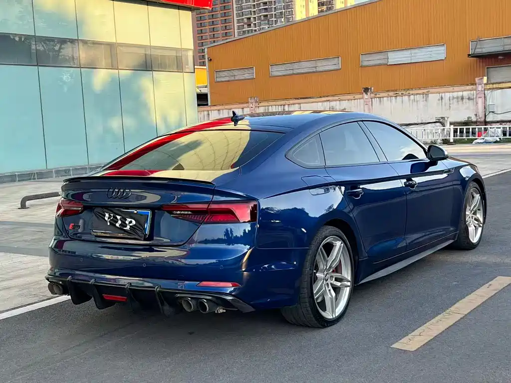 Audi A5 (Import) — миниатюра 6