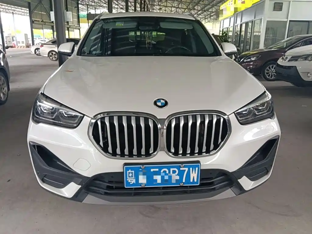 BMW X1 — миниатюра 3