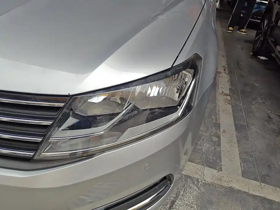 Volkswagen Lavida — миниатюра 5