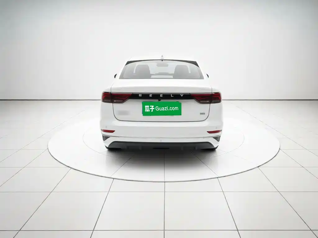 Geely Emgrand — миниатюра 5