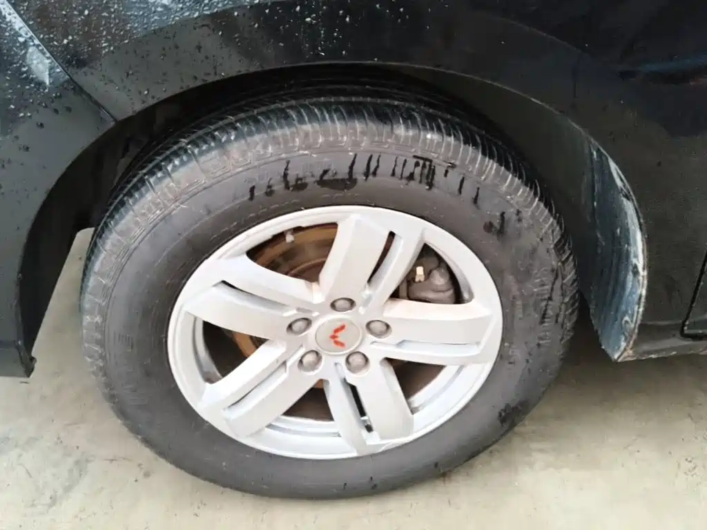 Wuling Hongguang PLUS — миниатюра 23