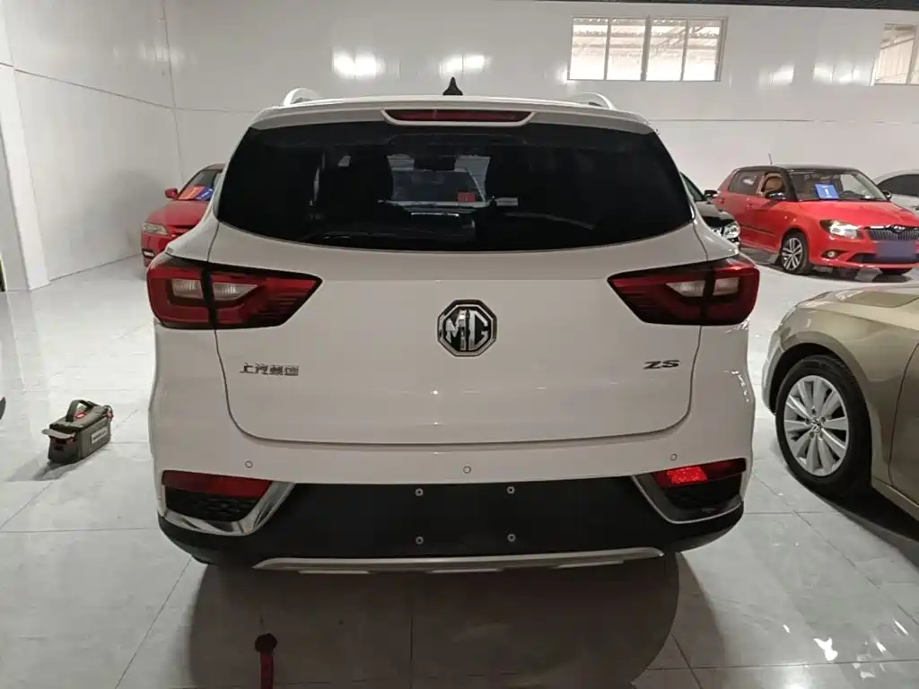 MG ZS — миниатюра 6